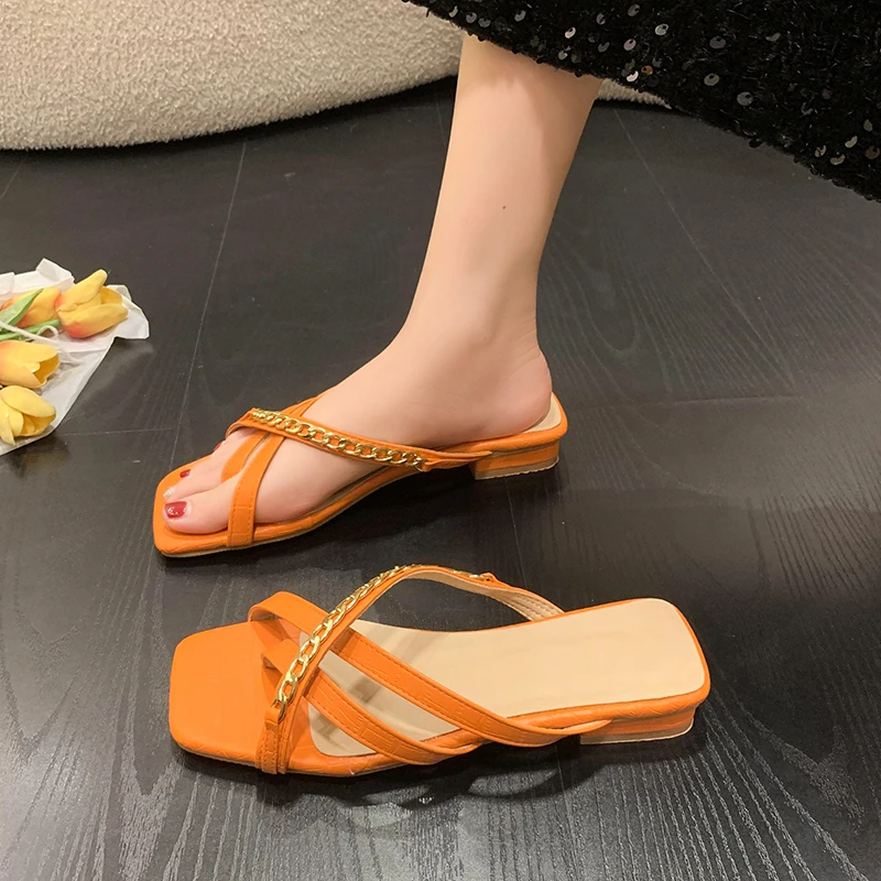 Sapatos para as Mulheres 2023 Sandálias das Mulheres Chinelos de Verão Sólido Dedo do pé Quadrado de Metal Nova Decoração Peep Toe Slip-on Televisão Chinelos de quarto Imagem 2